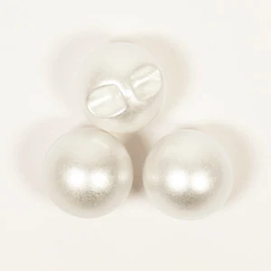DROPS Pearl button 12 mm (no. 541)