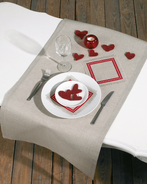 Embroidery Kit Placemat 2 pack 18 x 18 cm / 7 x 7 in