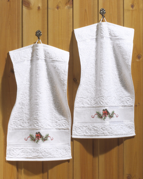 Embroidery Kit Bullfinches 2 pcs. 30 x 50 cm / 12 x 20 in