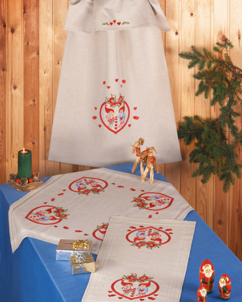 Embroidery Kit Gnome in Heart