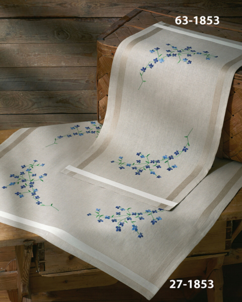 Embroidery Kit Lobelia 40 x 80 cm / 15.75 x 31.50 in