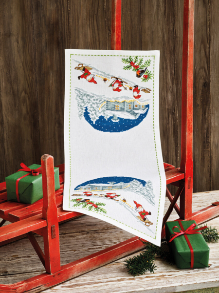 Embroidery Kit Skiing 27 x 65 cm / 11 x 26 in