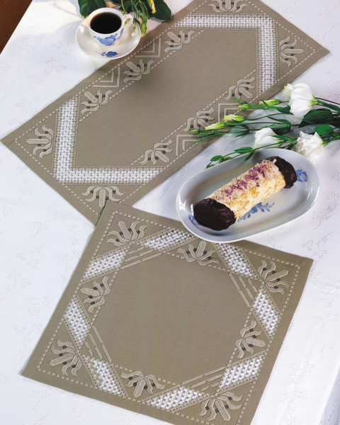Embroidery Kit Hardanger