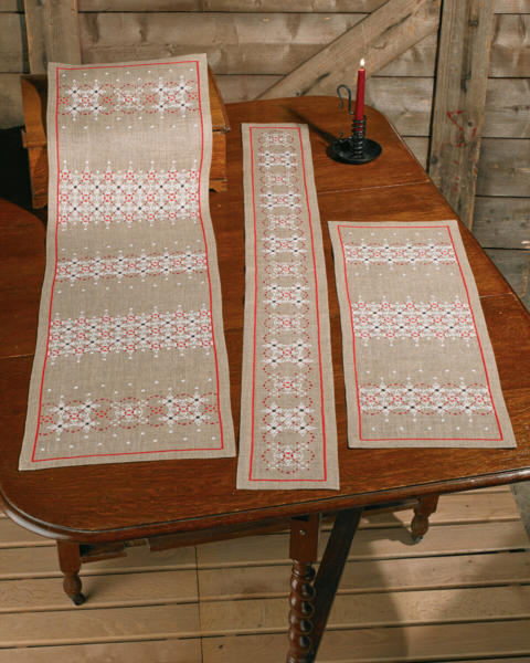 Embroidery Kit Borders on linen 28 x 77 cm / 11 x 30 in