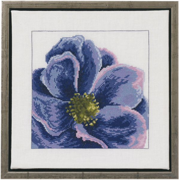 Embroidery Kit Clematis 30 x 30 cm / 12 x 12 in