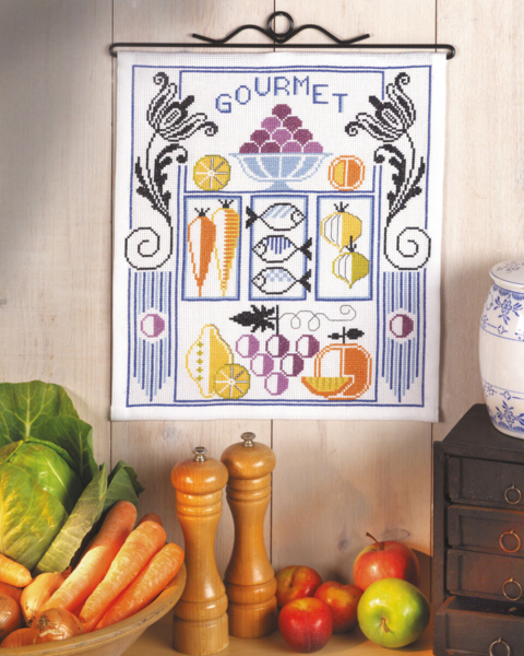 Embroidery Kit Kitchen 35 x 39 cm / 14 x 15 in B5123/35