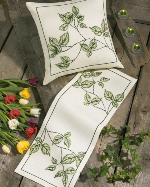Embroidery Kit Twig runner 39 x 39 cm / 15 x 15 in
