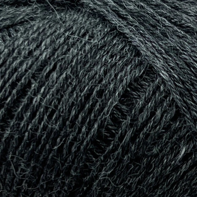 Onion Nettle Sock Yarn 1002 Charcoal