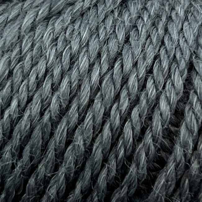 Onion No.6 Organic Wool+Nettles 610 Dark gray