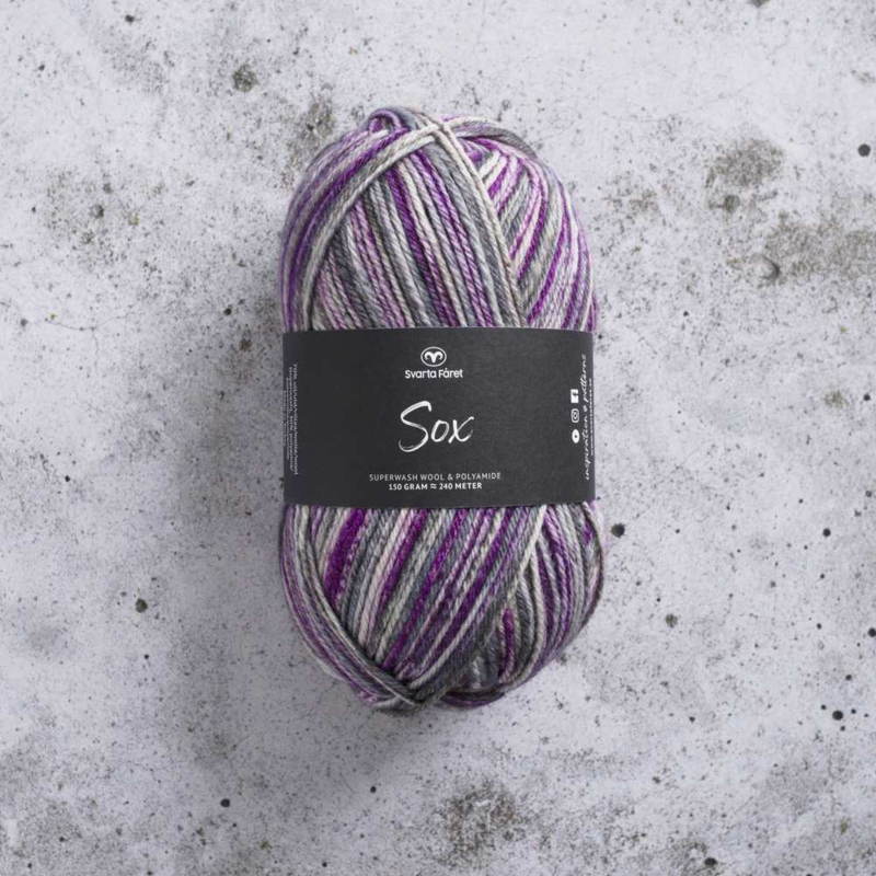 Svarta Fåret Sox 150 g 807 Iris tempest