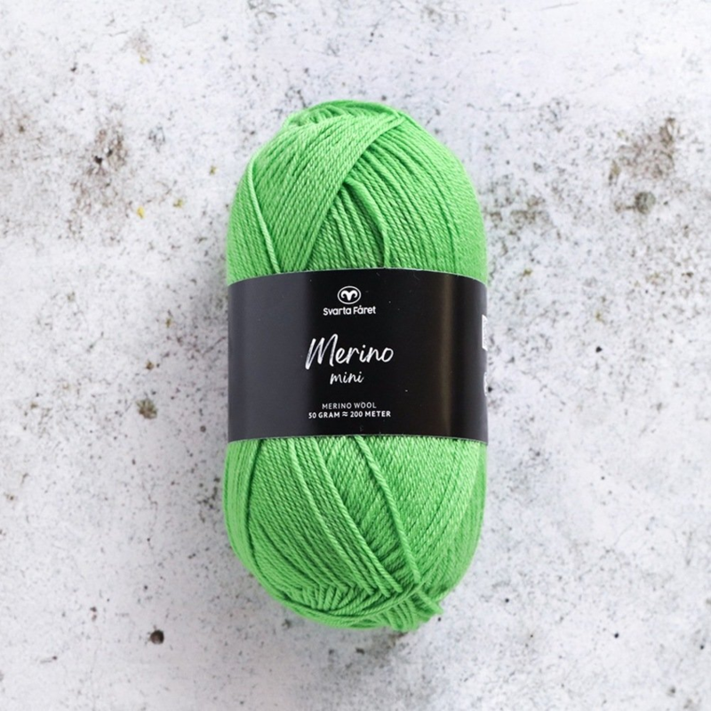 Svarta Fåret Merino Mini 13 Green parakeet