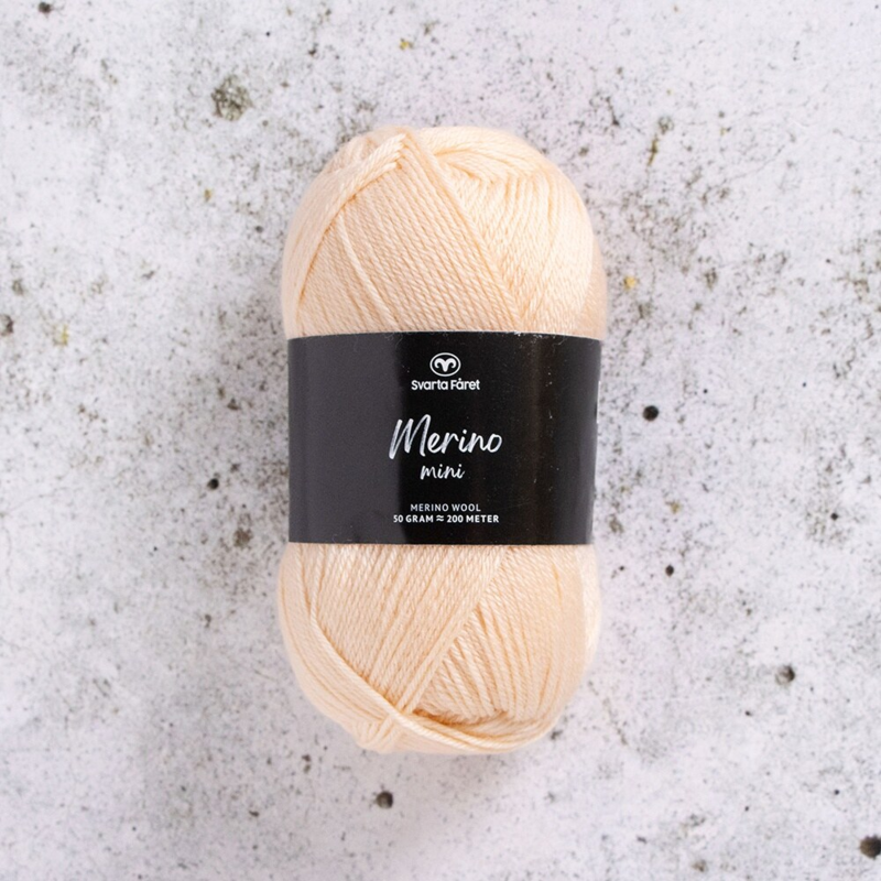 Svarta Fåret Merino Mini 07 Macadamia nut