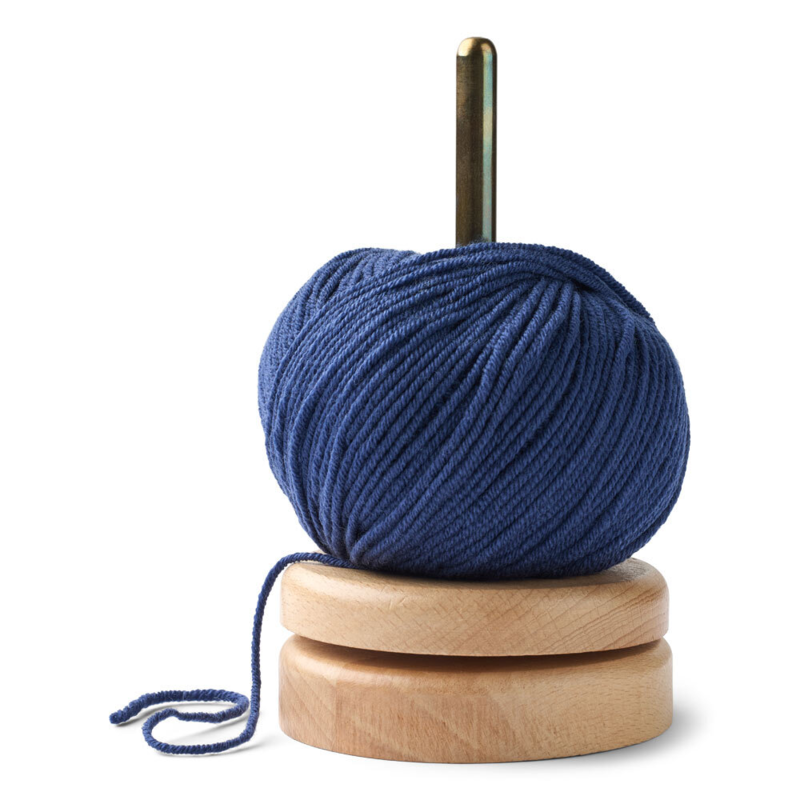 HobbyArts Yarn Holder in Beech Wood