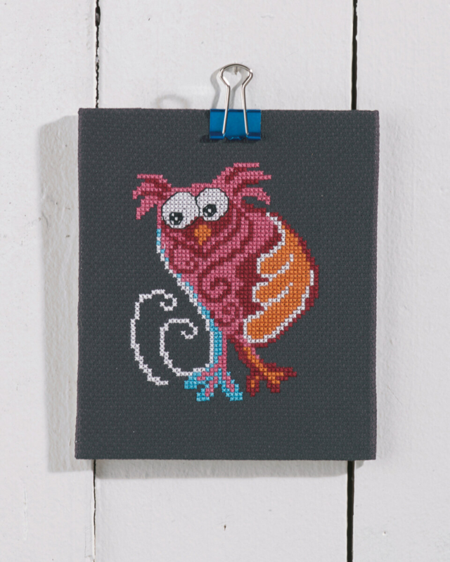 Embroidery Kit Pink owl 11 x 13 cm / 4.33 x 5.12 in