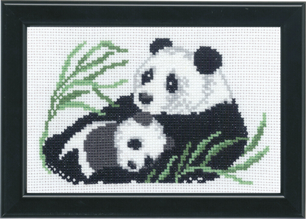 Embroidery Kit Panda with cub 14 x 9 cm / 6 x 4 in
