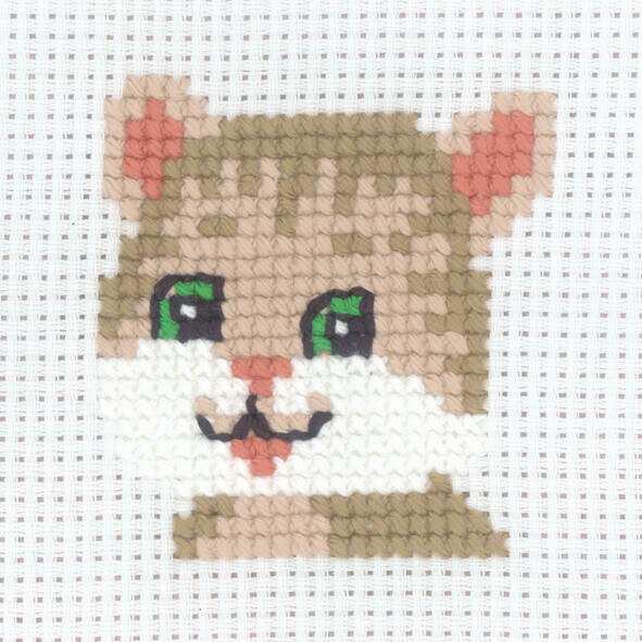 Embroidery Kit Cat 8 x 8 cm / 3.15 x 3.15 in