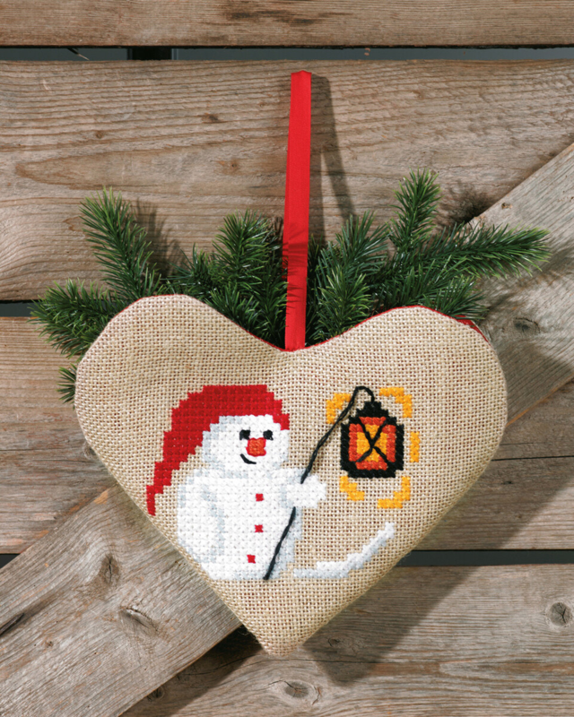 Embroidery Kit Snowman heart 28 x 24 cm / 11 x 9 in
