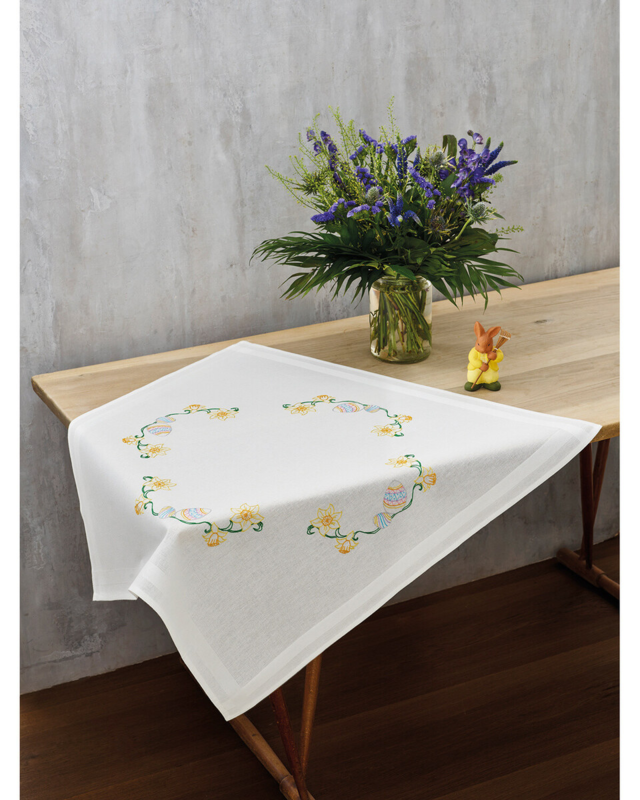 Embroidery Kit Daffodils & Eggs 80 x 80 cm / 31.5 x 31.5 in