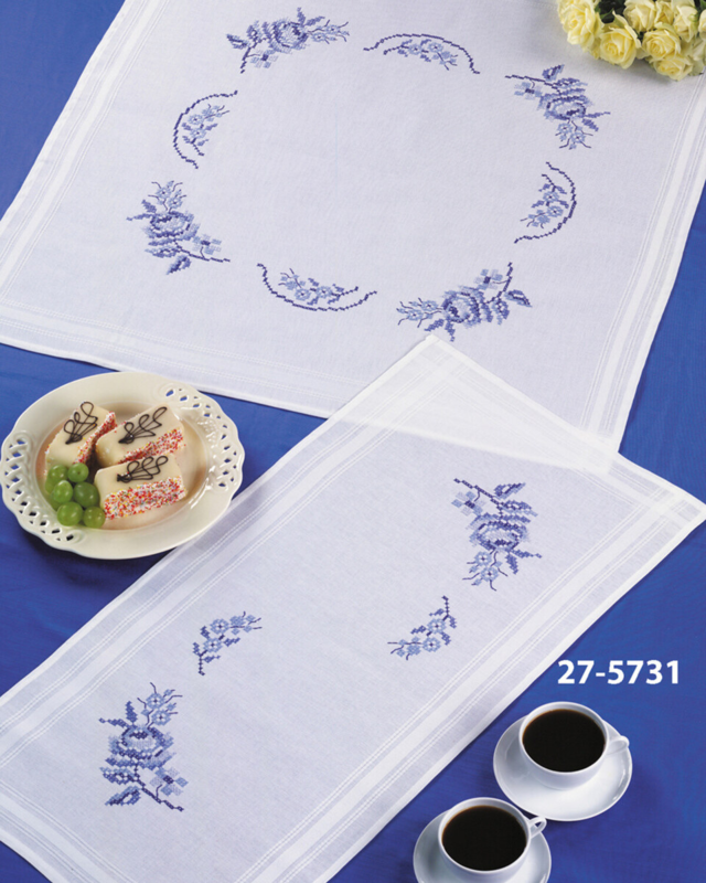 Embroidery Kit Blue roses xxx 80 x 80 cm / 31.50 x 31.50 in