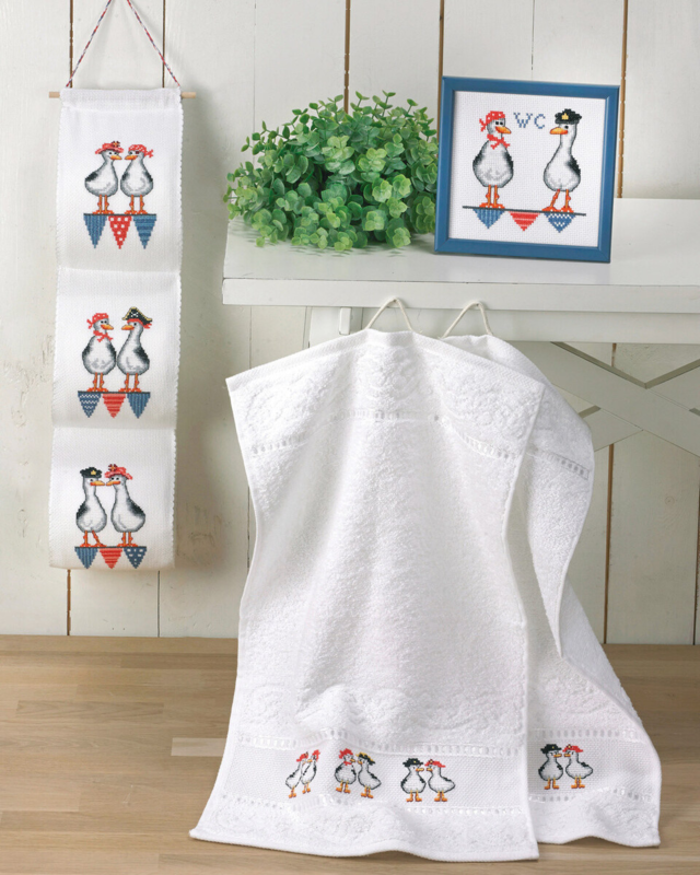 Embroidery Kit Crazy Seagulls 7461/18 30 x 50 cm / 12 x 20 in