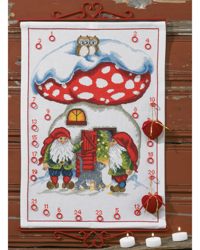 Embroidery Kit 2 elves w/cat 5125/38 38 x 53 cm / 15 in x 21 in