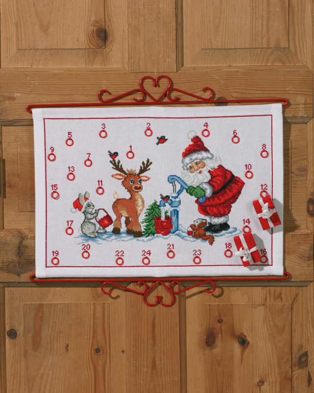 Embroidery Kit Elf at Water Pump B5125/50