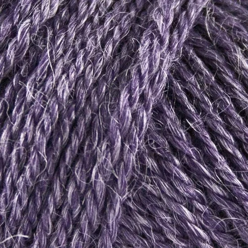 Onion No.3 Organic Wool+Nettles 1112 Dark purple
