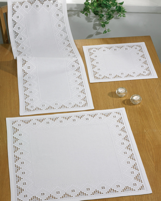 Embroidery Kit Hardanger 41 x 108 cm / 16.14 x 42.52 in