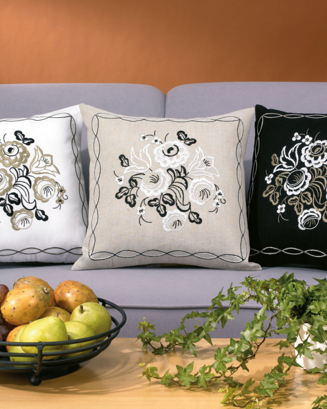 Embroidery Kit Cushion 45 x 45 cm / 18 x 18 in