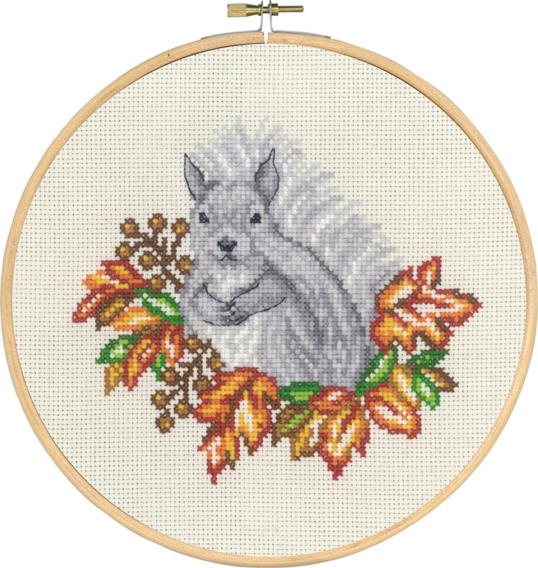Embroidery Kit Squirrel autumn w/5810/20 20Ø cm / 8 dia. in