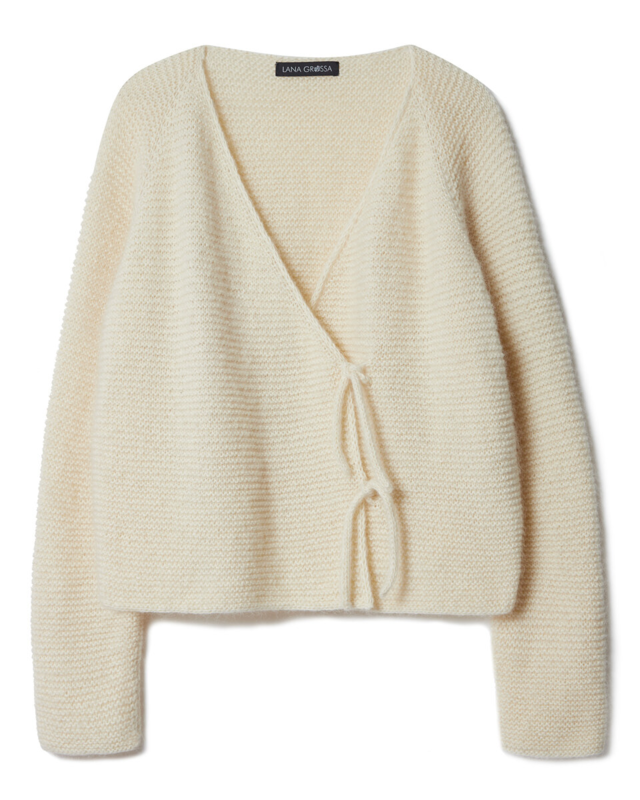 9231016_M1 Model 01 – Lookbook 16: Raglan Cardigan