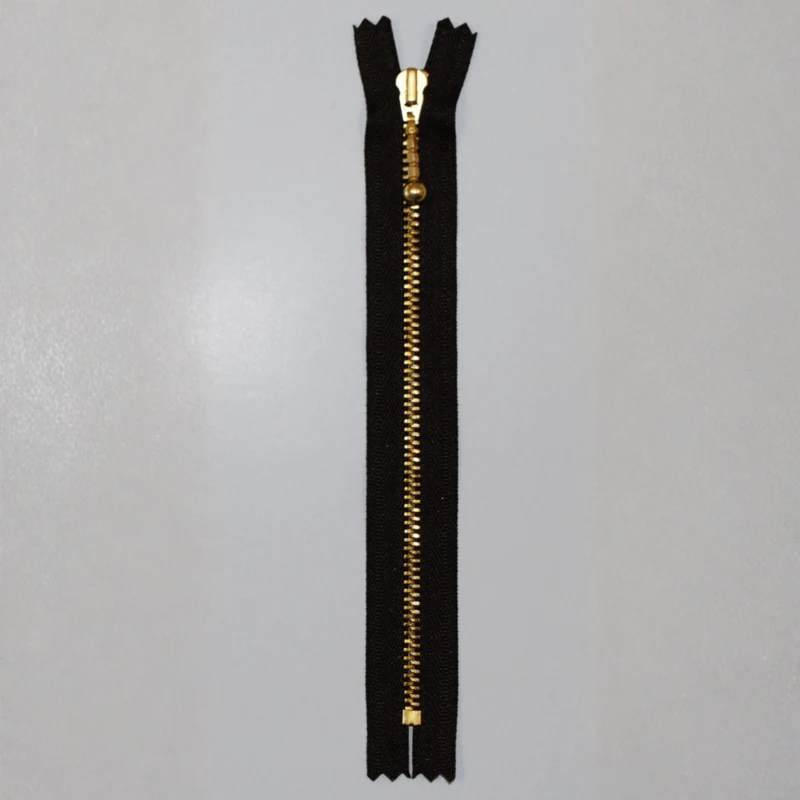 YKK Fixed Zipper, Brass, 4 mm 570 Brown