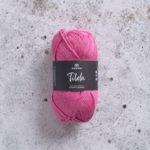 Svarta Fåret Tilda 48 Fuchsia