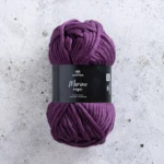 Svarta Fåret Merino Mega 02 Crushed currant
