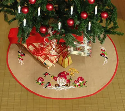 Christmas tree carpet Embroidery kit Elf & Mushrooms