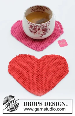 0-1622 Heart Coasters by DROPS Design