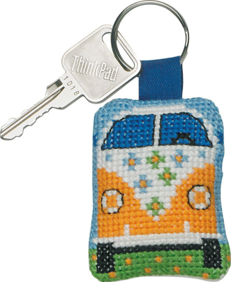 Embroidery Kit Yellow car 5 x 6 cm / 2 x 2 in