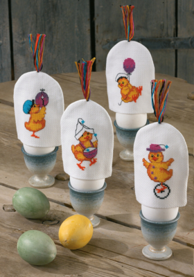 Embroidery Kit Chicken Clown Fun 4 pcs. 8 x 11 cm / 3 x 4 in