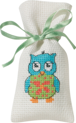 Embroidery Kit Blue Owl 6 x 12 cm / 2.36 x 4.72 in