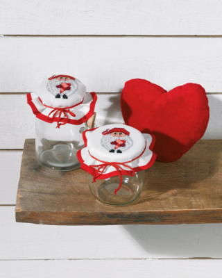 Embroidery Kit Elf with Heart 2 pcs 16 Ø cm / 6.3 Ø in dia.