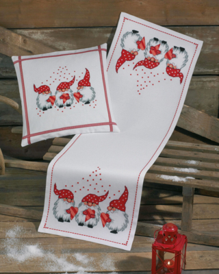 Embroidery Kit 3 Christmas Elves 36 x 108 cm / 14.17 x 42.52 in