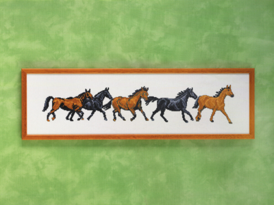 Embroidery Kit Horse Row 59 x 16 cm / 23 in x 6 in R5425