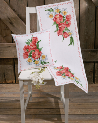 Embroidery Kit Tulip pillow 35 x 35 cm / 13.78 x 13.78 in