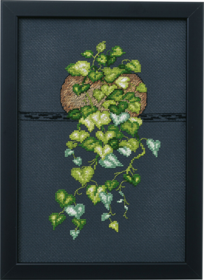 Embroidery Kit Heart Leaf Philo. 20 x 29 cm / 8 x 11 in