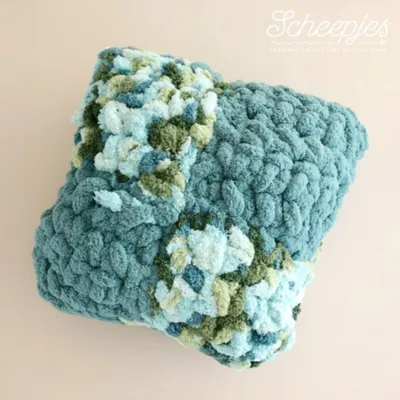 13513 Crocheted Colour Block Cushion by Scheepjes Design
